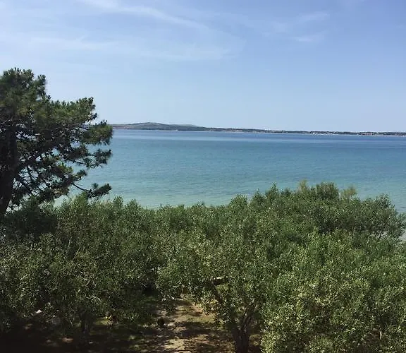 Casa vacanze Beachfront Skoblar With Seaview *