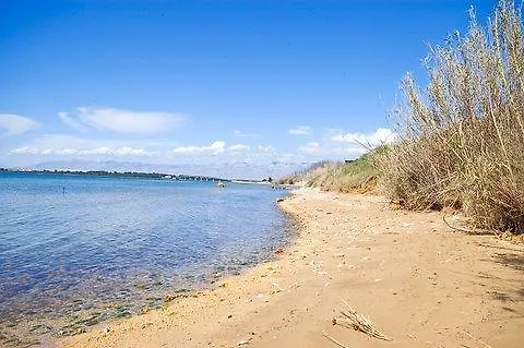 Beachfront Skoblar With Seaview * Privlaka (Zadar)