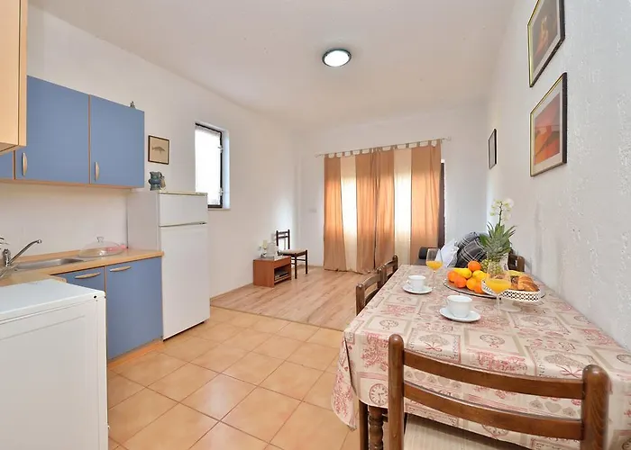 Beachfront Skoblar With Seaview Casa vacanze *