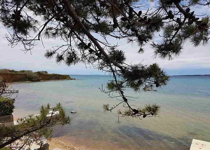 Casa vacanze Beachfront Skoblar With Seaview *