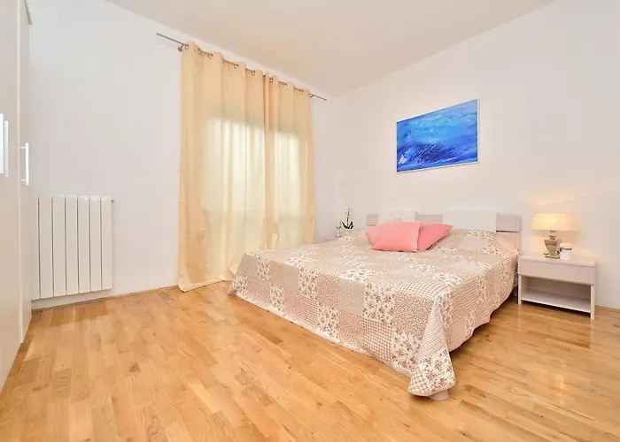 Dom wakacyjny Beachfront Skoblar With Seaview Privlaka (Zadar)